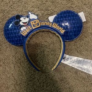 Mickey Mouse Walt Disney World Making Magic Minnie Ears